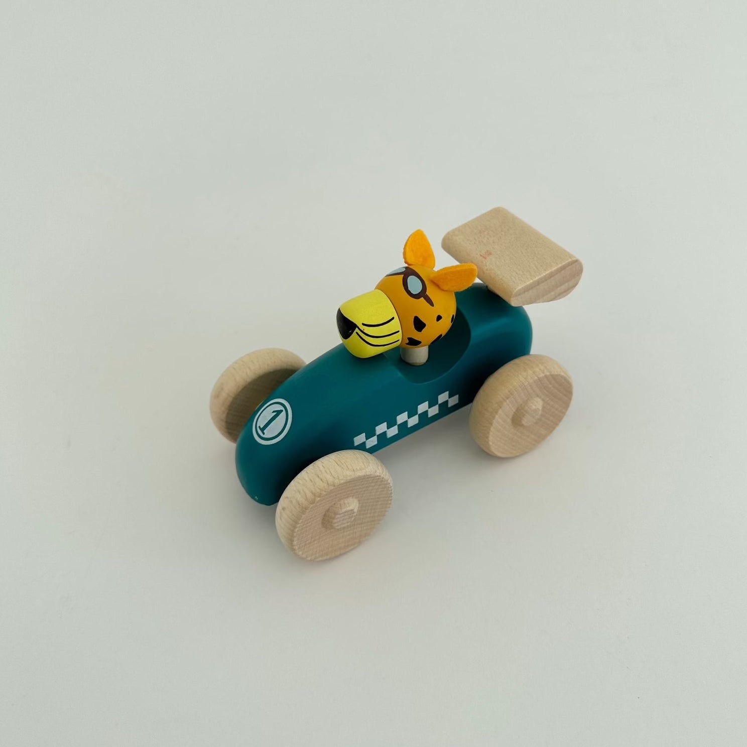 RETRO RACING CAR WITH LEOPARD DRIVER