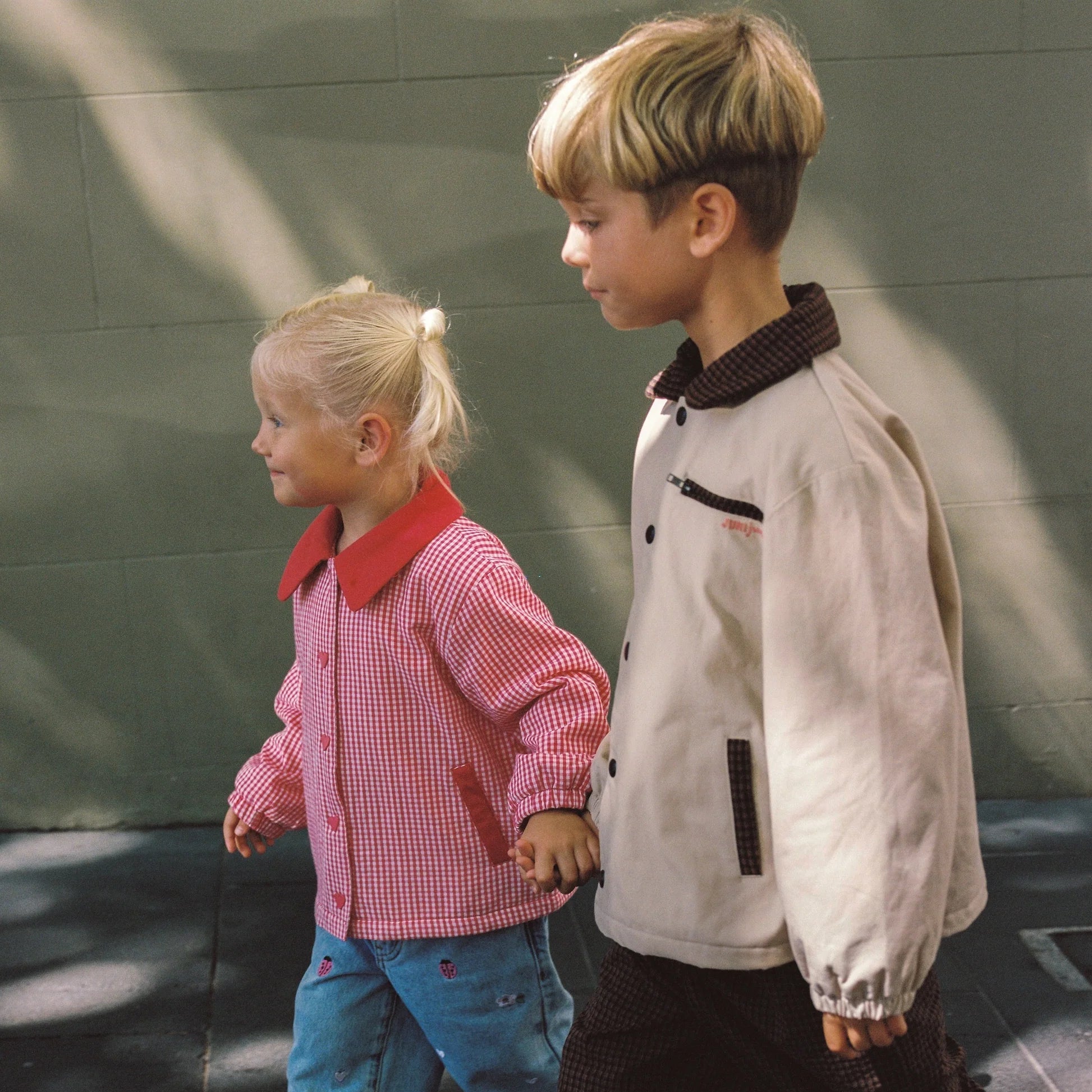 JUNI JNR ROCKY PADDED JACKET: BISCUIT