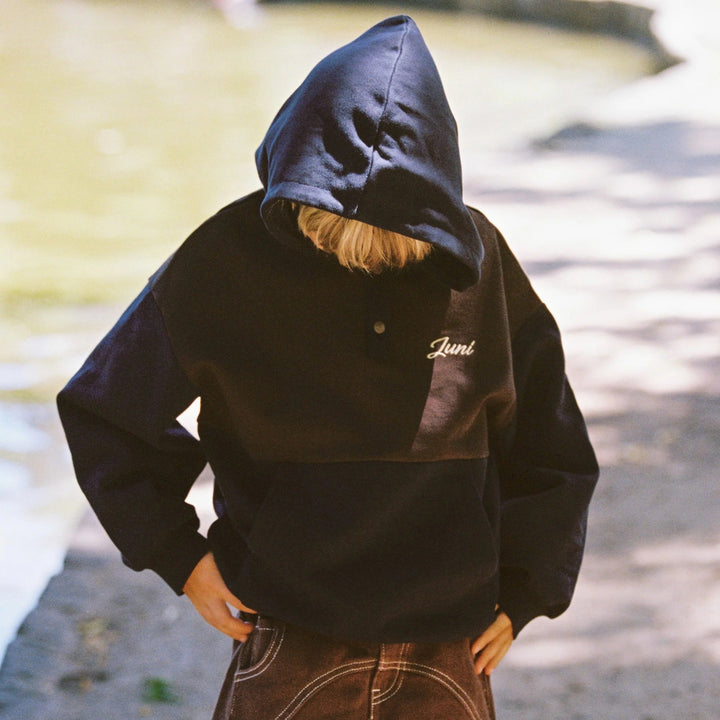 JUNI JNR MIO HOODIE: NAVY