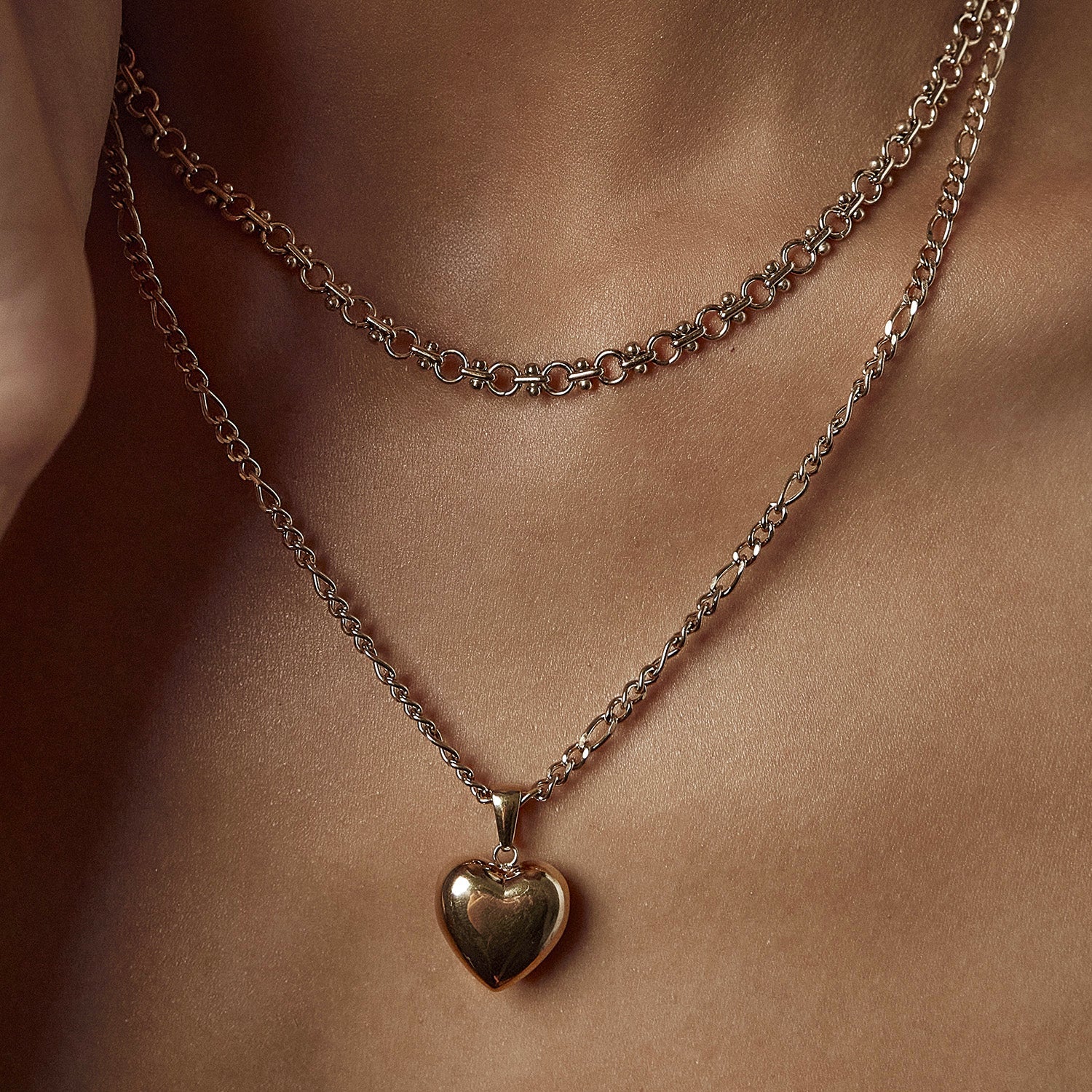 ARMS OF EVE ROSE HEART NECKLACE: GOLD