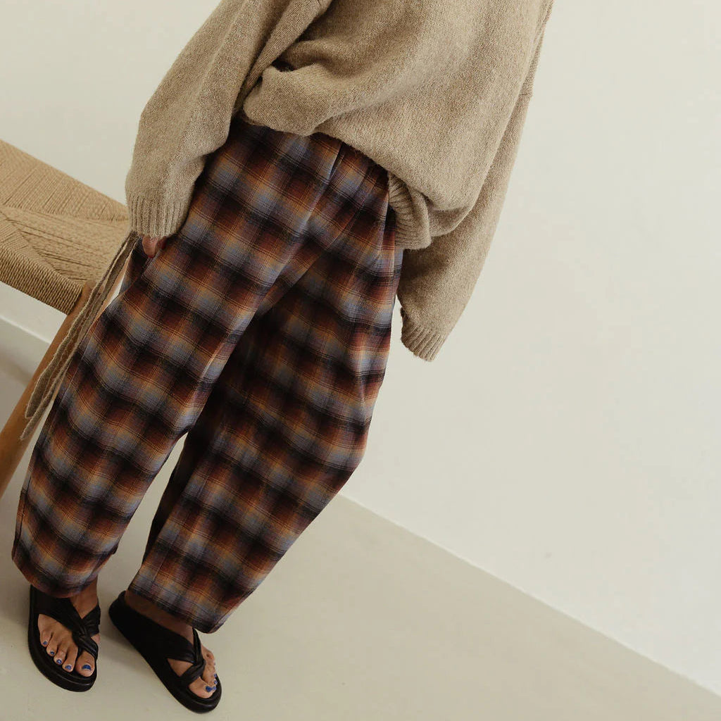 BY BILLIE VALI CHECK PANT: BROWN/ BLUE CHECK
