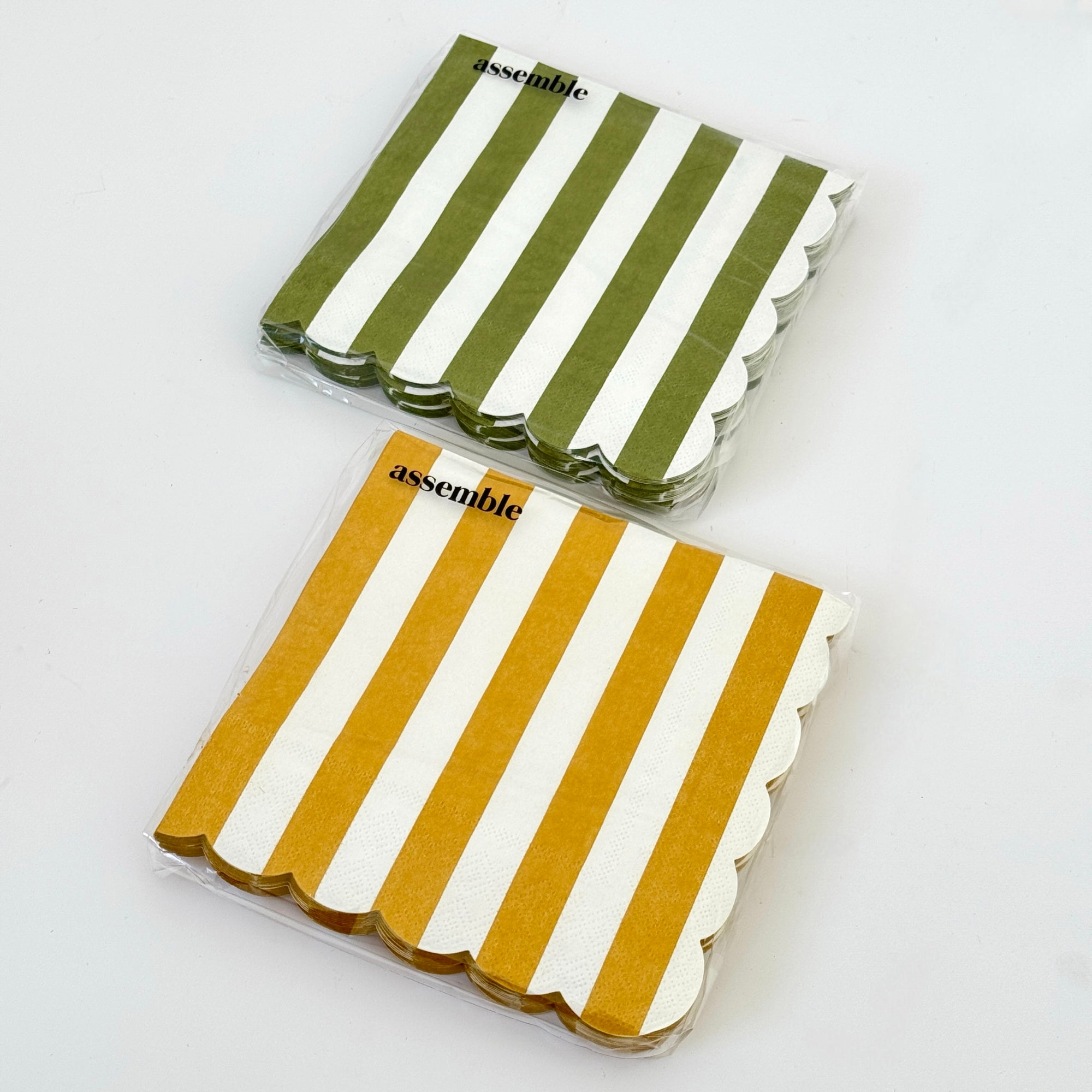 CARNIVAL NAPKINS 20PC: MUSTARD