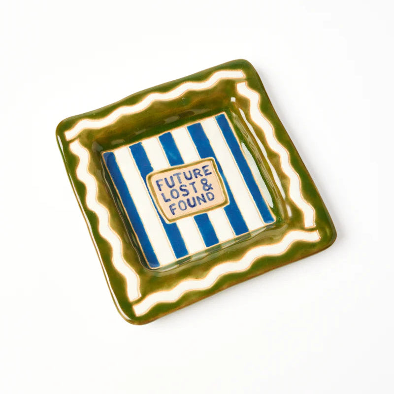 J & CO LINGO TRAY: LOST AND FOUND