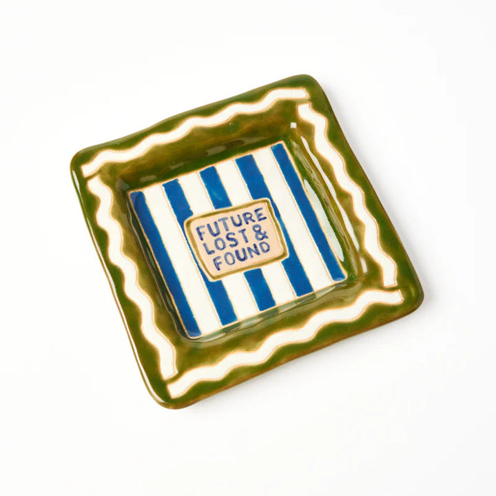 J &amp; CO LINGO TRAY: LOST AND FOUND