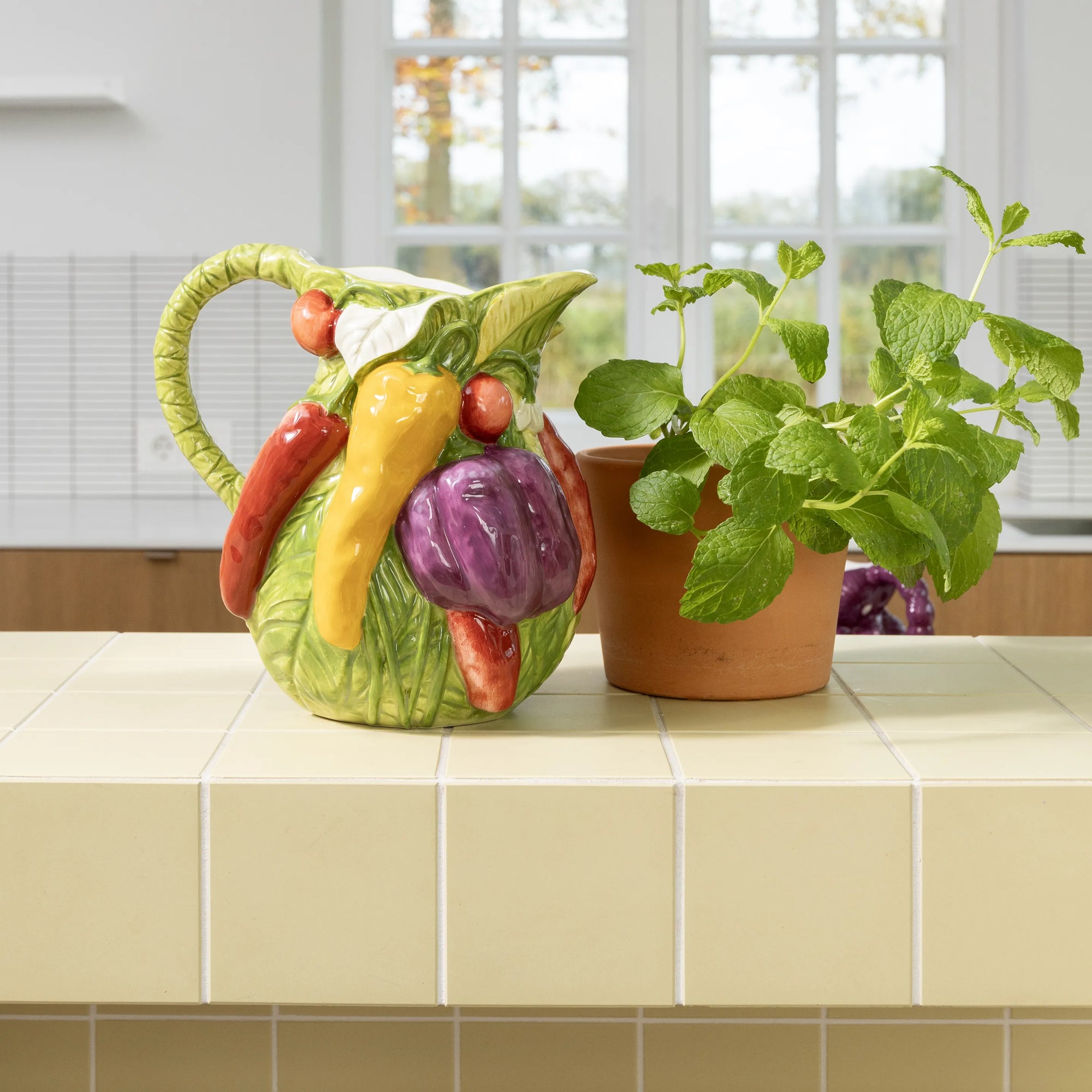 KLEVERING JUG: LEGUME PEPPER