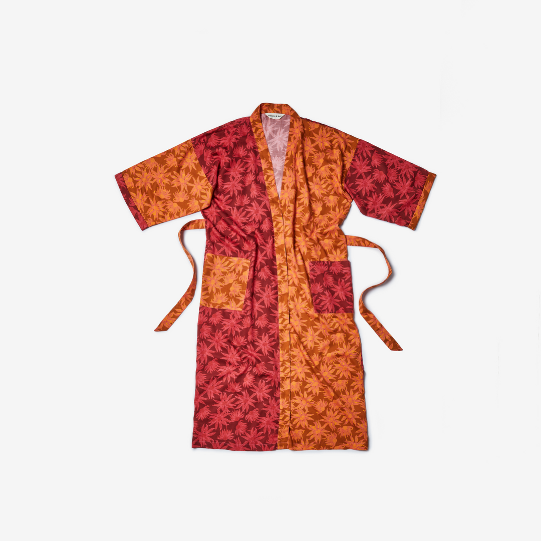 BONNIE AND NEIL FLANNEL FLOWER ROBE: CERISE TAN