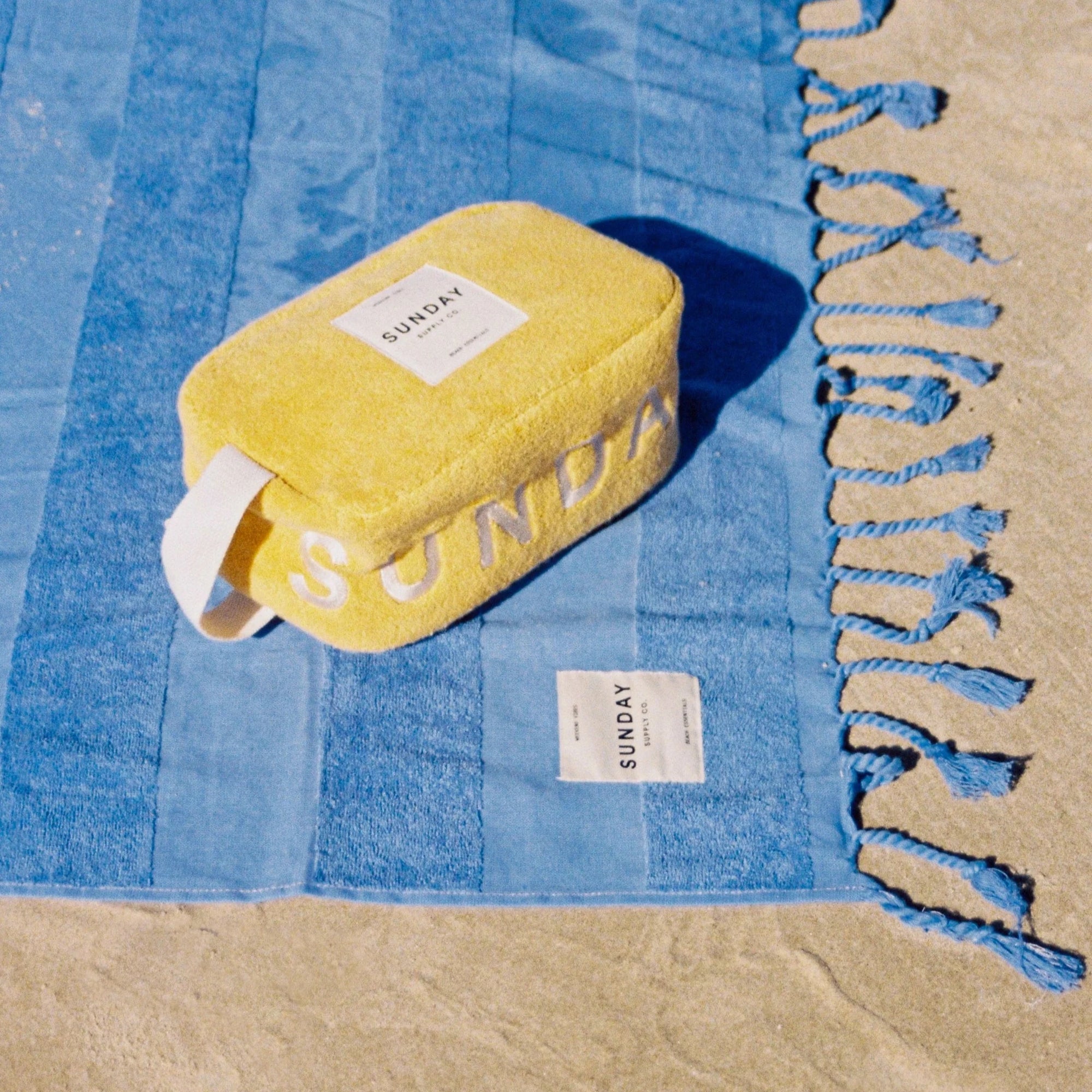 SUNDAY SUPPLY CO BEACH TOWEL: PACIFIC