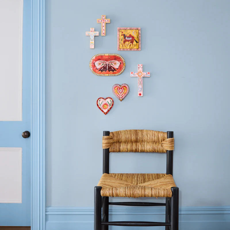 J & CO FABLE BUTTERFLY PINK OVAL