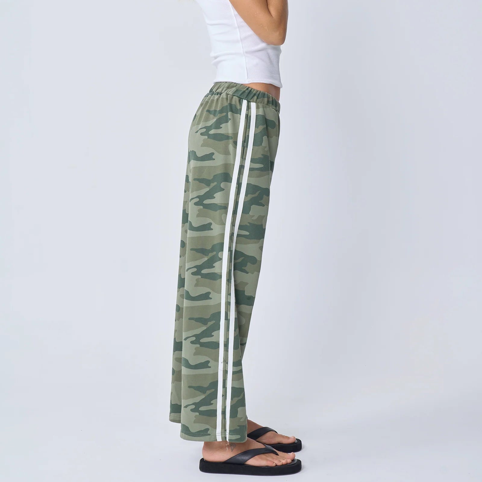 NEAR THE SEA CAMO TRACK PANT