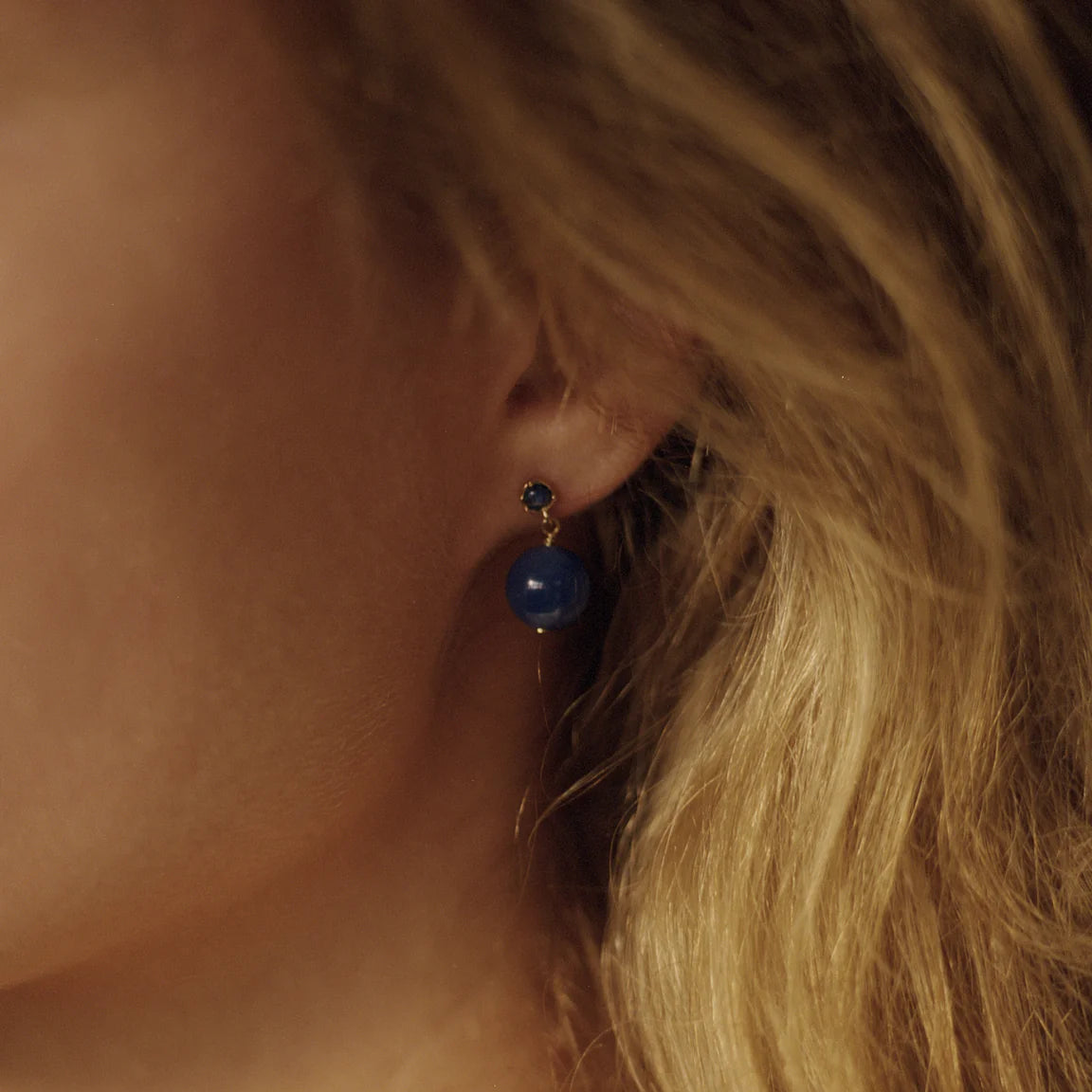 ANNI LU BALL EARRING: PACIFIC BLUE