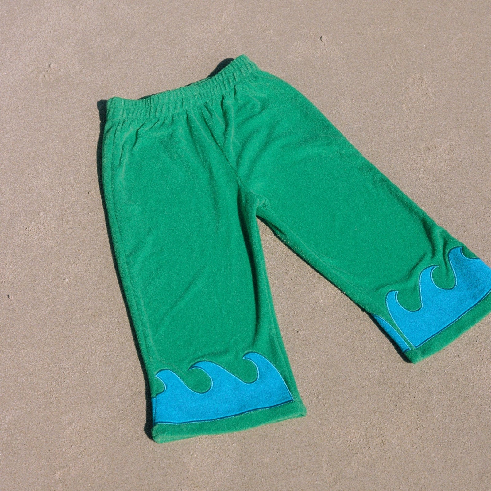 SPICY DUGONG KIDS WAVE TERRY PANTS: SEAWEED SPLASH