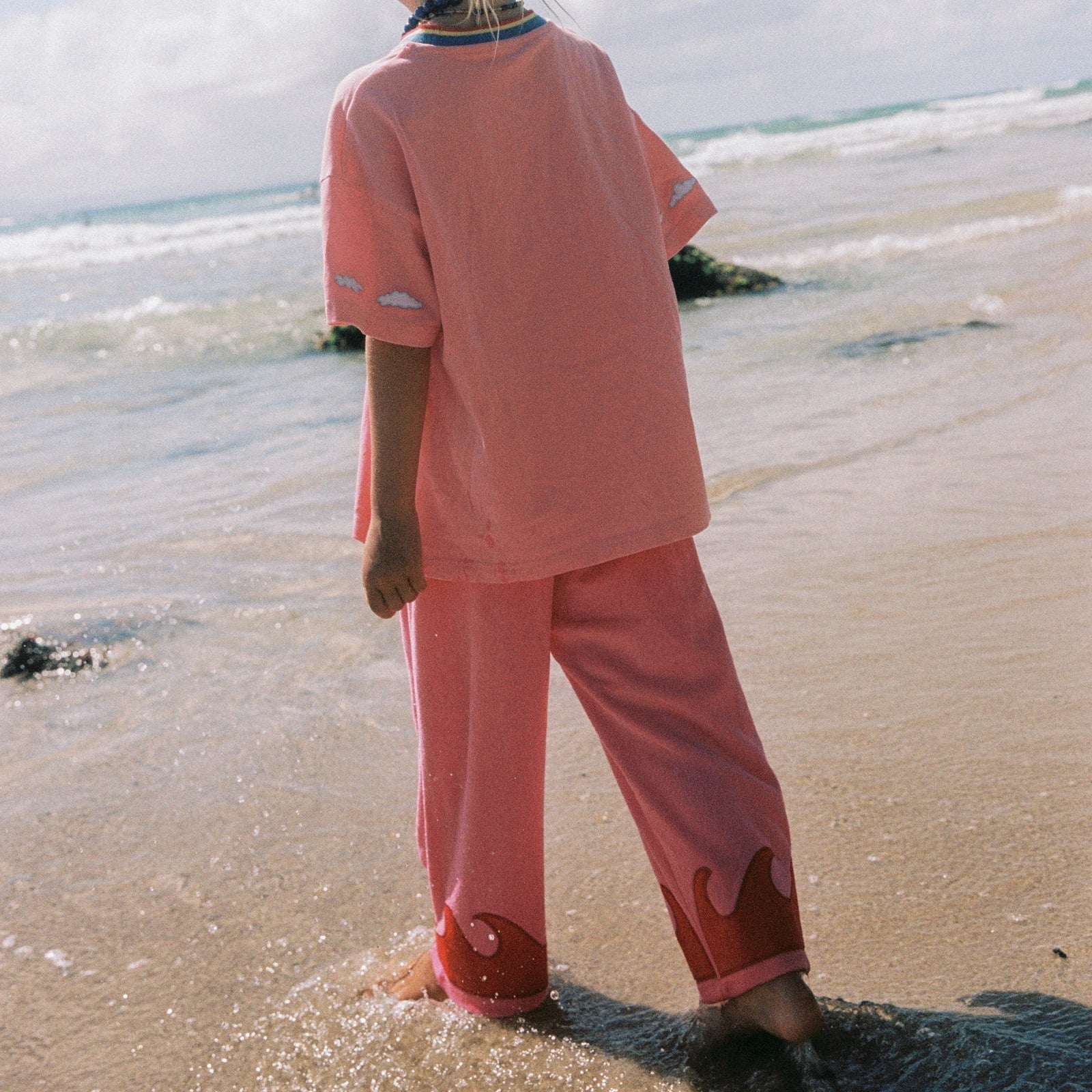 SPICY DUGONG KIDS WAVE TERRY PANTS: CORAL CRUSH