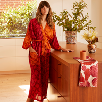 BONNIE AND NEIL FLANNEL FLOWER ROBE: CERISE TAN