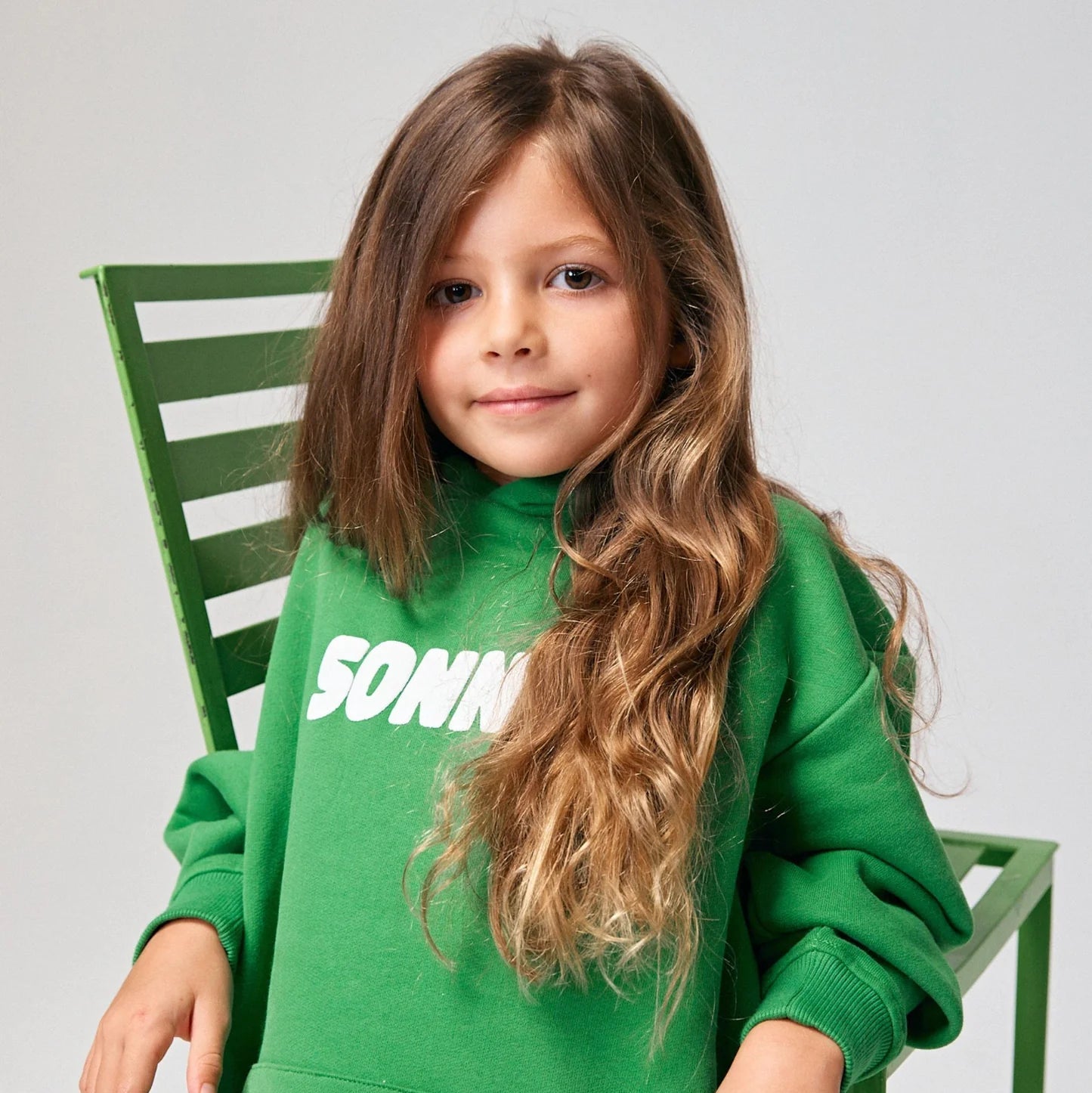 SONNIE PUFF PRINT HOODIE: KERMIT GREEN