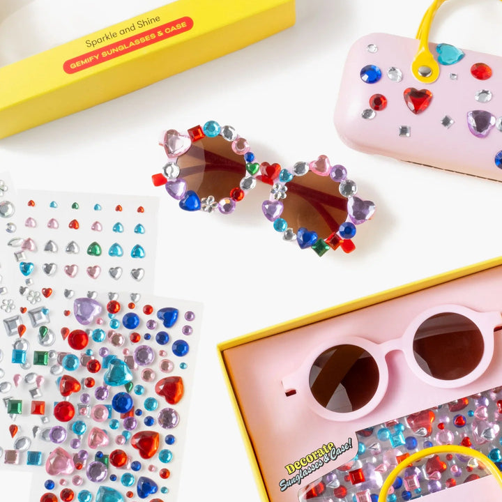 SUPER SMALLS SPARKLE AND SHINE GEMIFY SUNGLASSES &amp; CASE