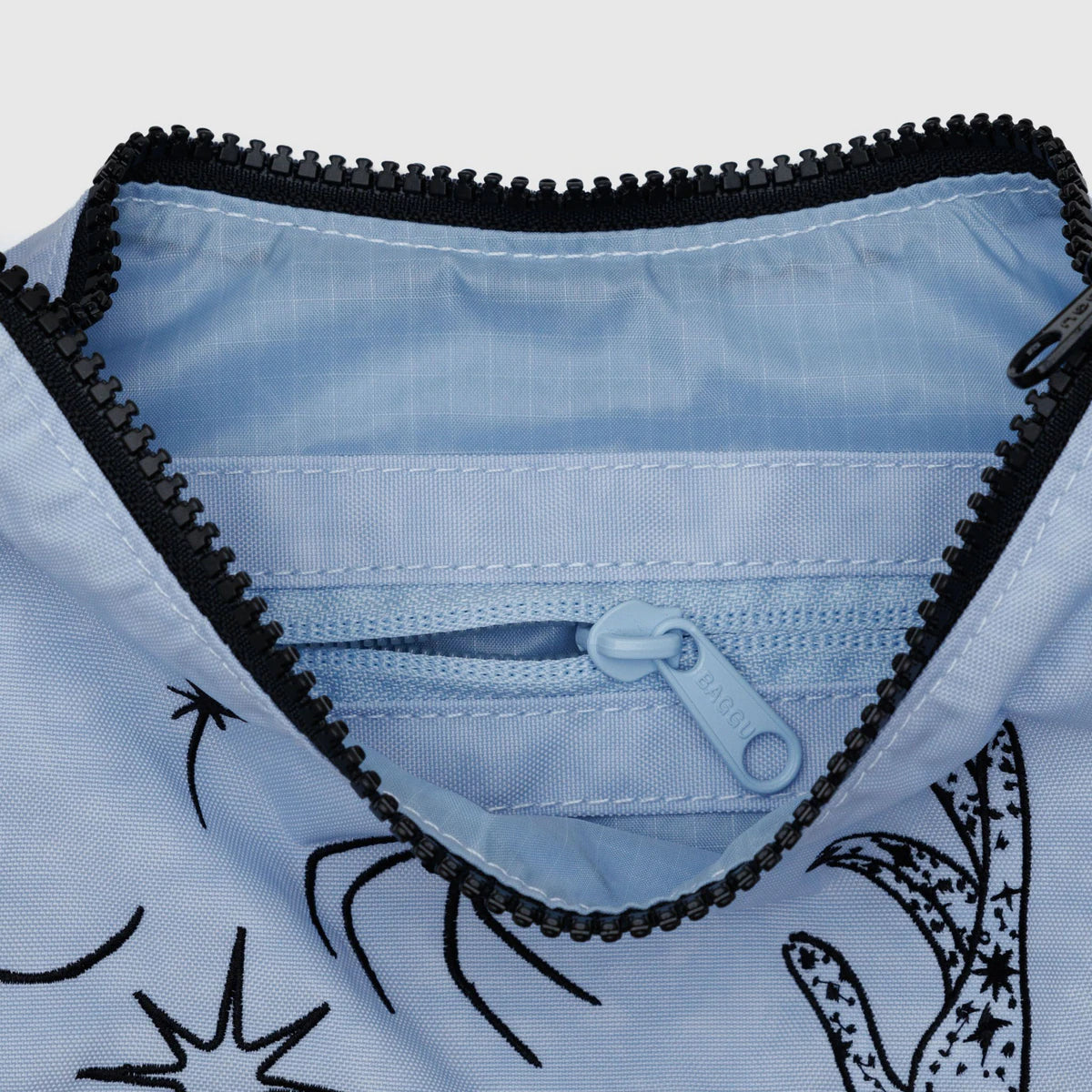 BAGGU SMALL NYLON CRESCENT BAG: EMBROIDERED BALLET ICONS