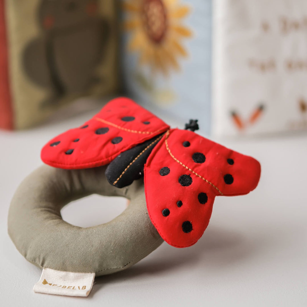 FABELAB RATTLE, LADYBUG MARS RED