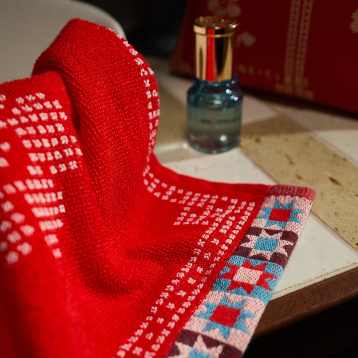 Sage &amp; Clare Bonny Hand Towel, Poppy