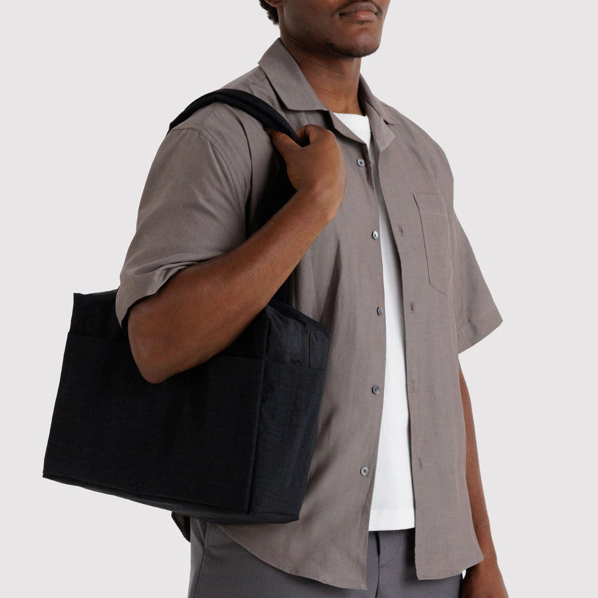 BAGGU EVERYDAY CLOUD BAG: BLACK