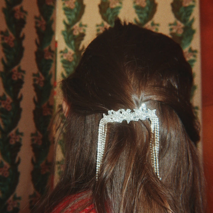 Konges Sløjd Big Sparkly Star Hair Clip: Silver Mix, lifestyle