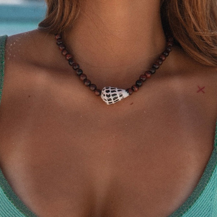 MALAKAI THE LABEL COCO BEADED NECKLACE, GOLD