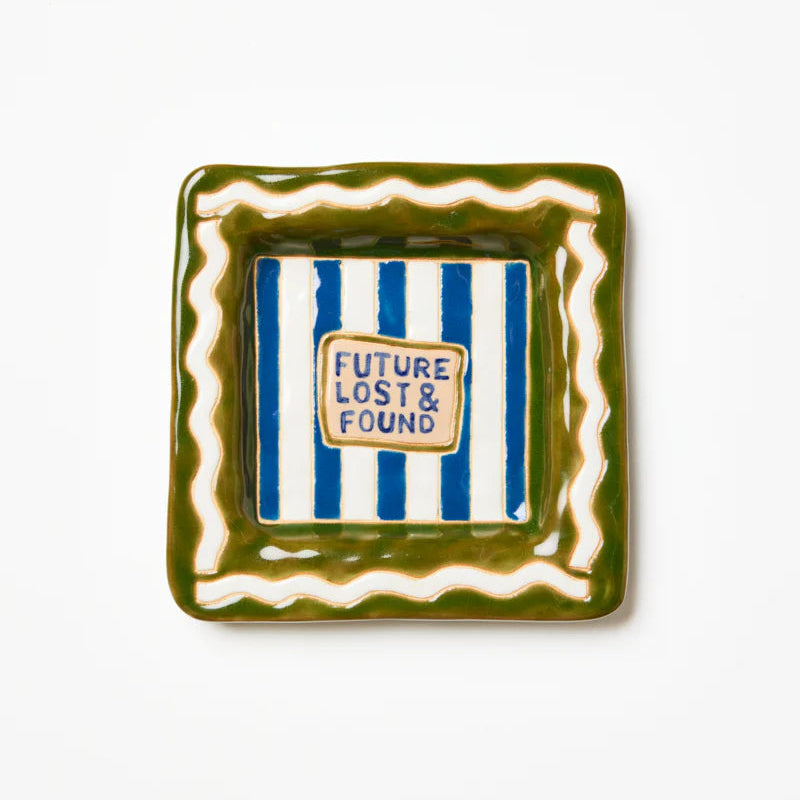 J & CO LINGO TRAY: LOST AND FOUND