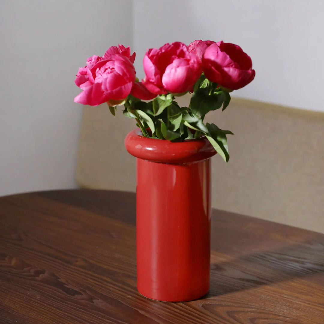 KLEVERING TURBAN VASE: BURGUNDY