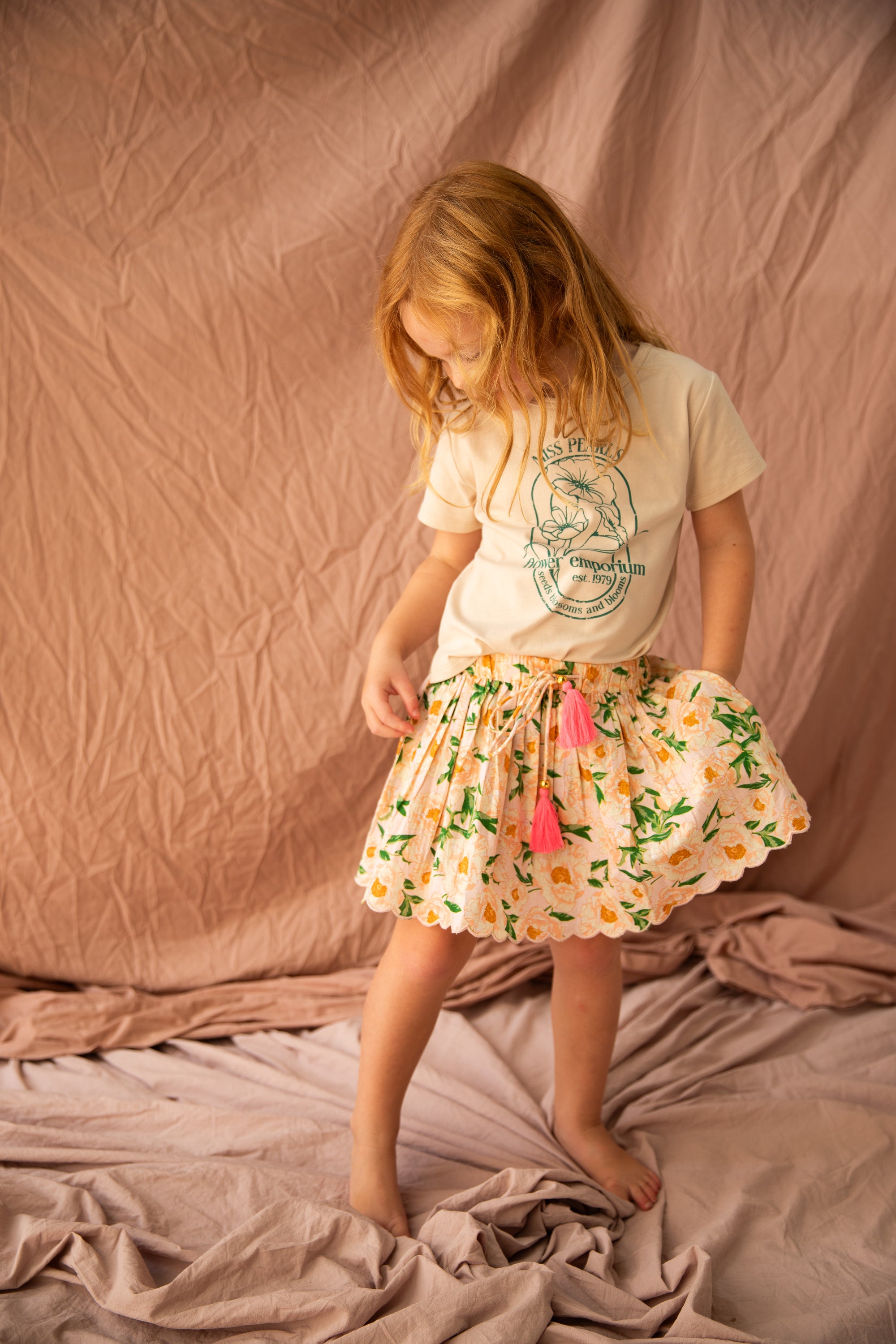 BELLA + LACE KATE TEE: ALMOND FLOUR