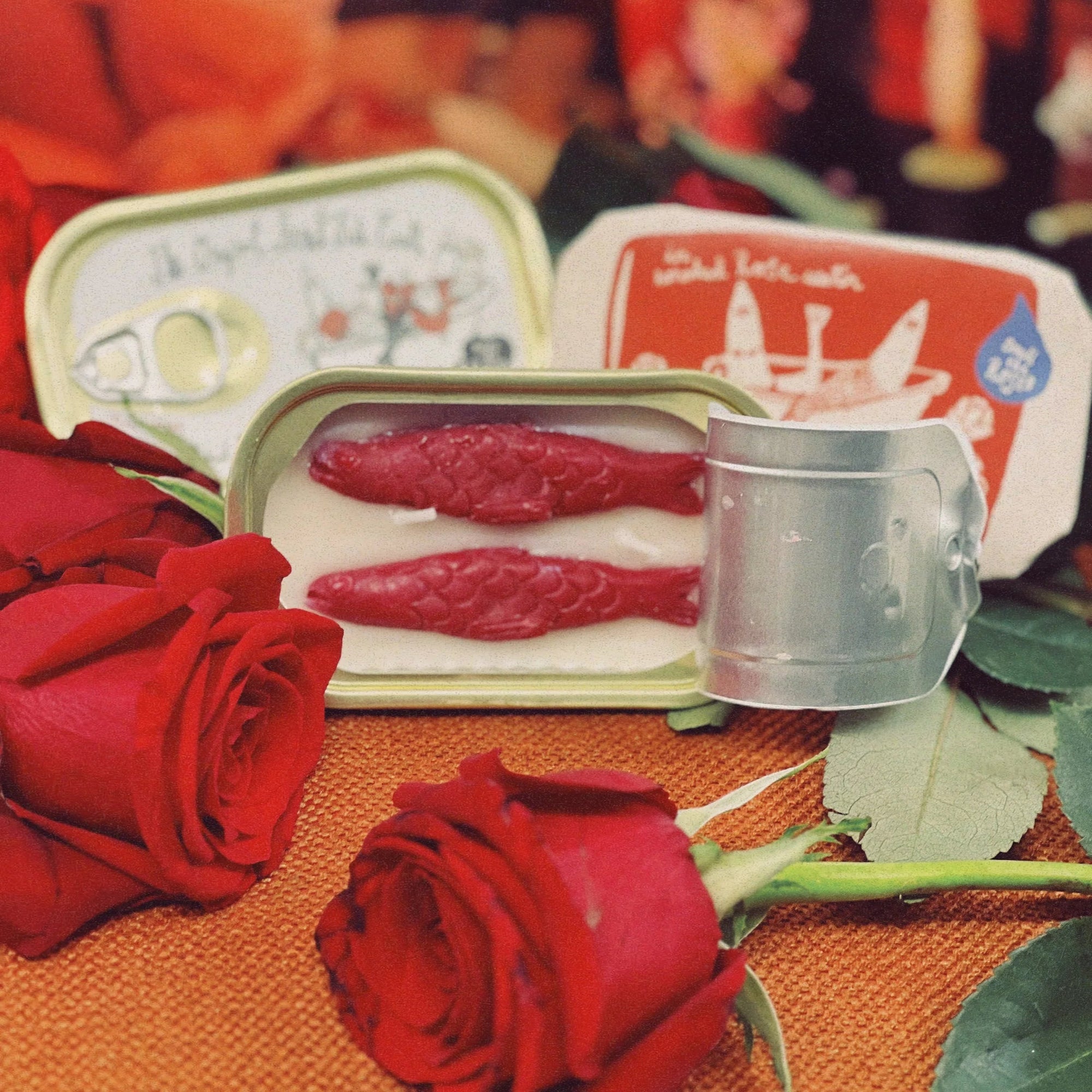 TINNED FISH CANDLE: SMOKED ROSE WATER