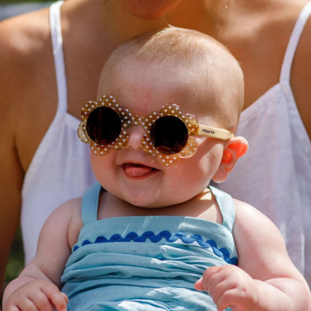 FRANKIE RAY BABY SUNGLASSES: DAISY / CRYSTAL YELLOW WITH WHITE HEARTS
