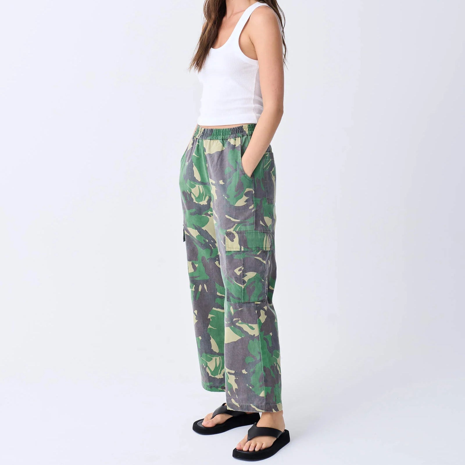 NEAR THE SEA CARGO: WASHED ARMY