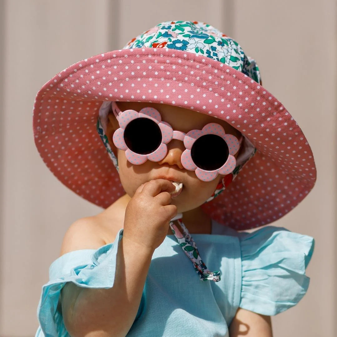 FRANKIE RAY TODDLER SUNGLASSES: DAISY / PINK WITH AQUA HEARTS