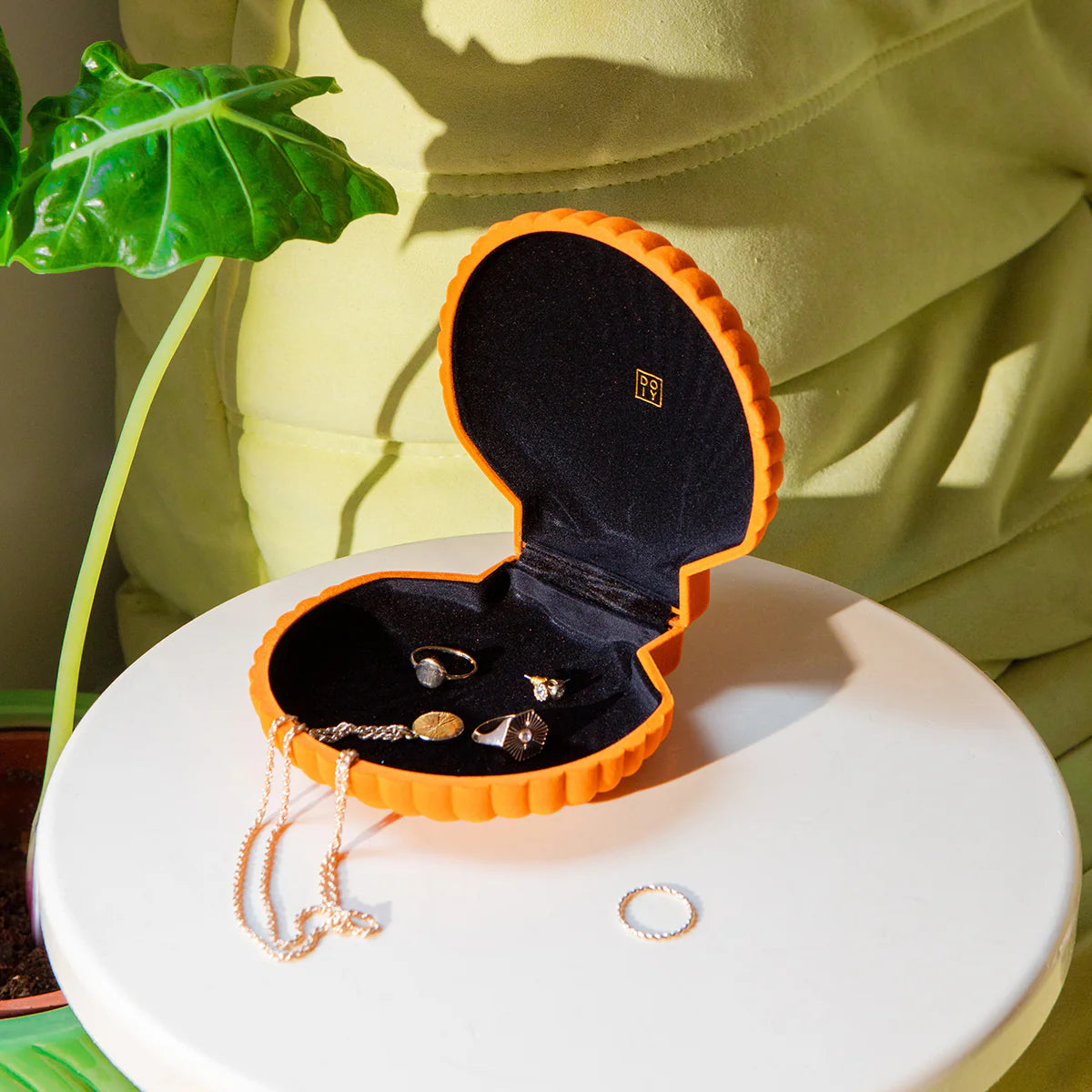 DOIY VENUS JEWELLERY BOX: ORANGE