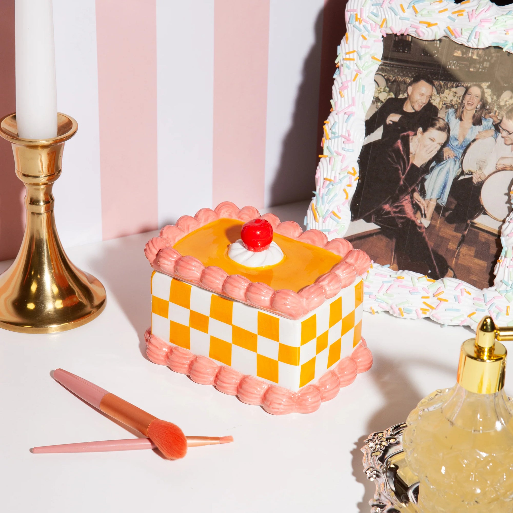 DOIY SWEETIE STORAGE BOX CAKE: RECTANGLE