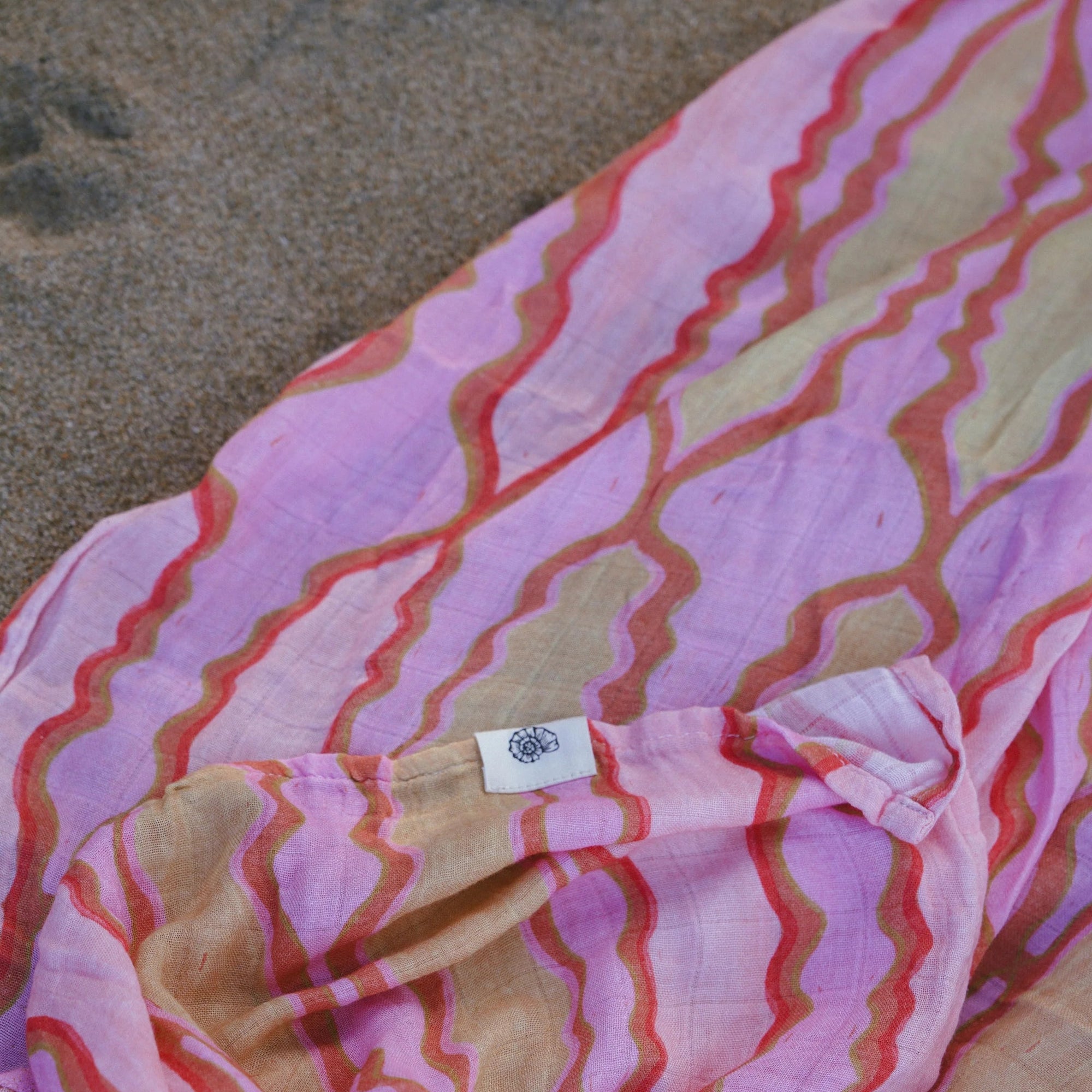 LOAILA SANDBAR WRAP