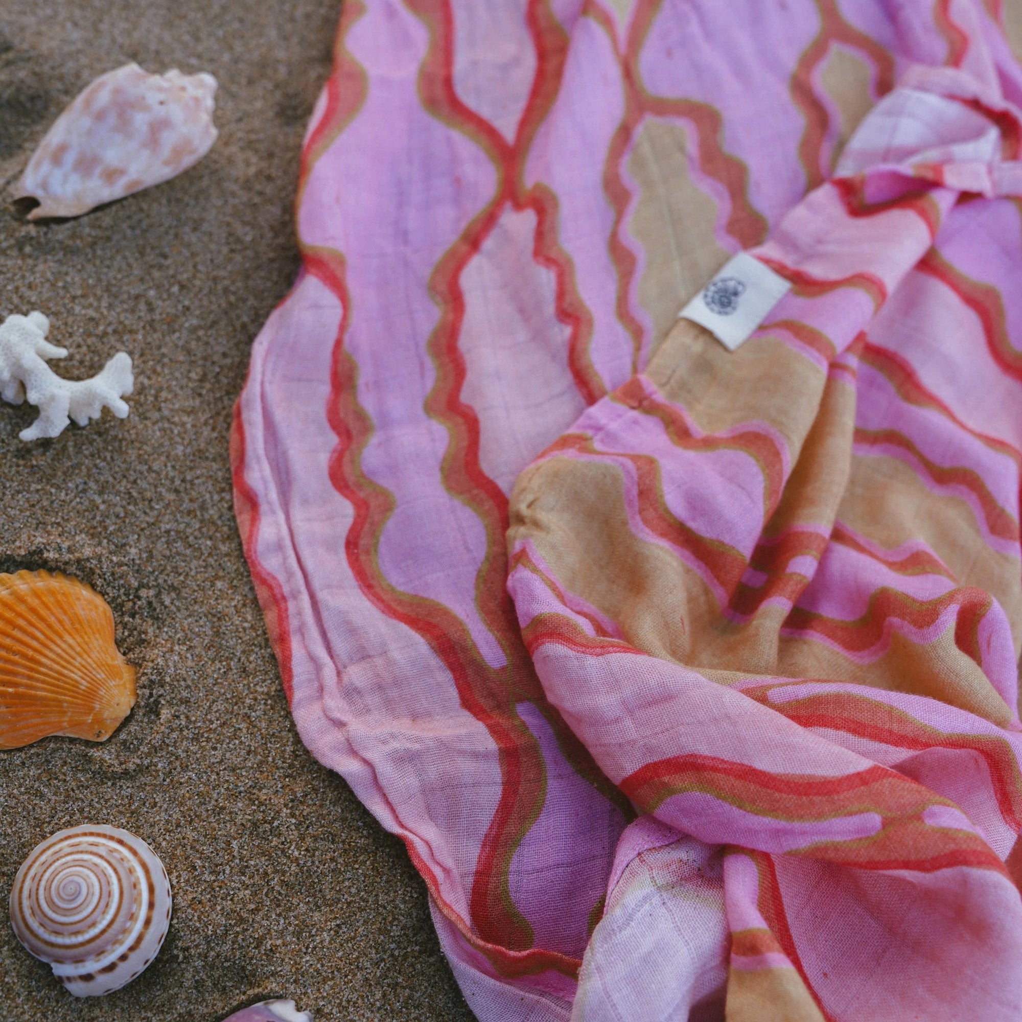 LOAILA SANDBAR WRAP