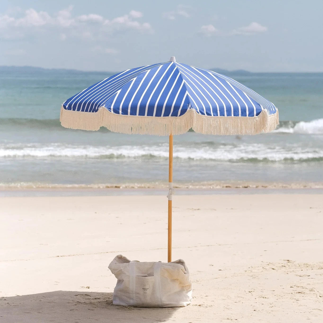 SUNDAY SUPPLY CO SEASIDE BEACH UMBRELLA