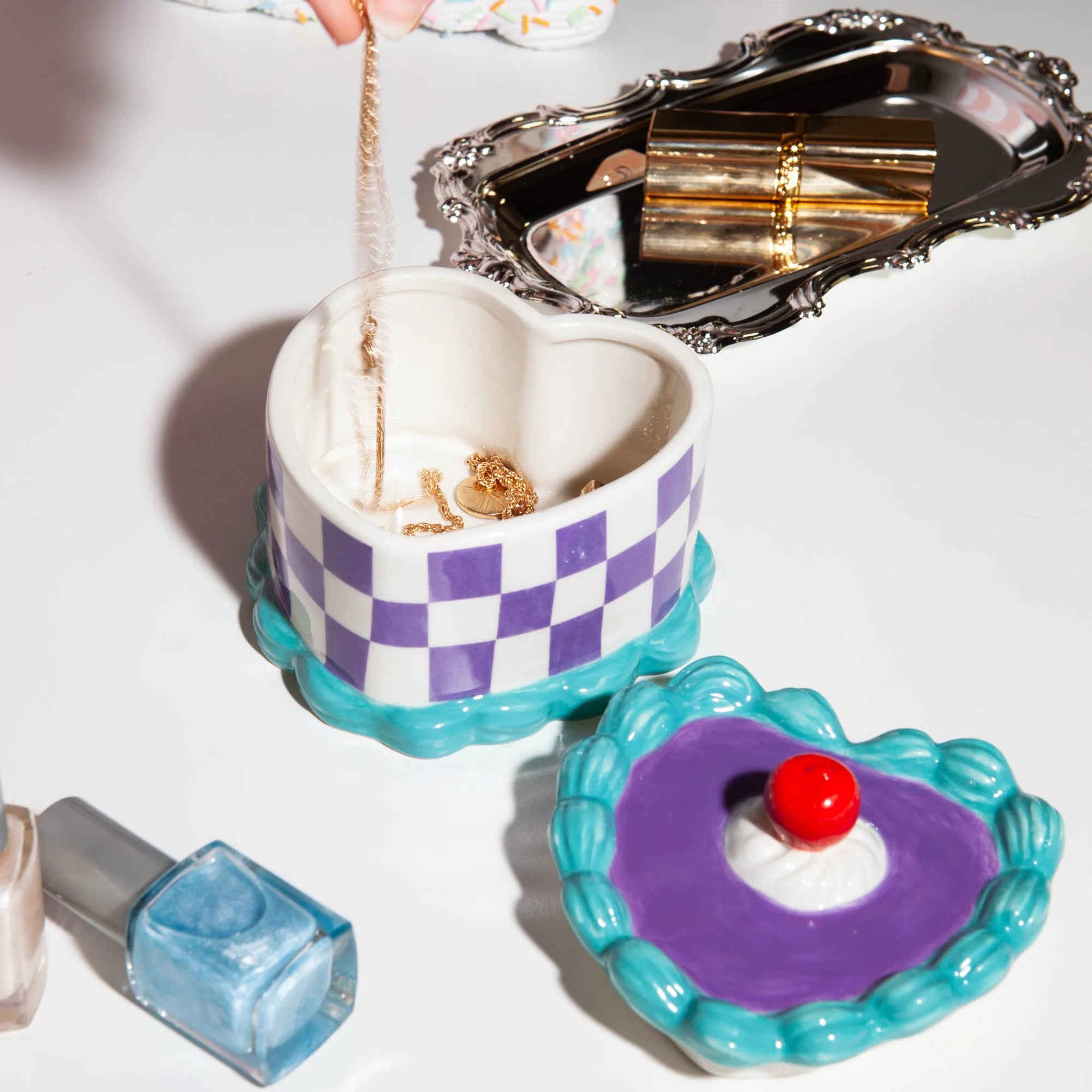 DOIY SWEETIE STORAGE BOX CAKE: HEART