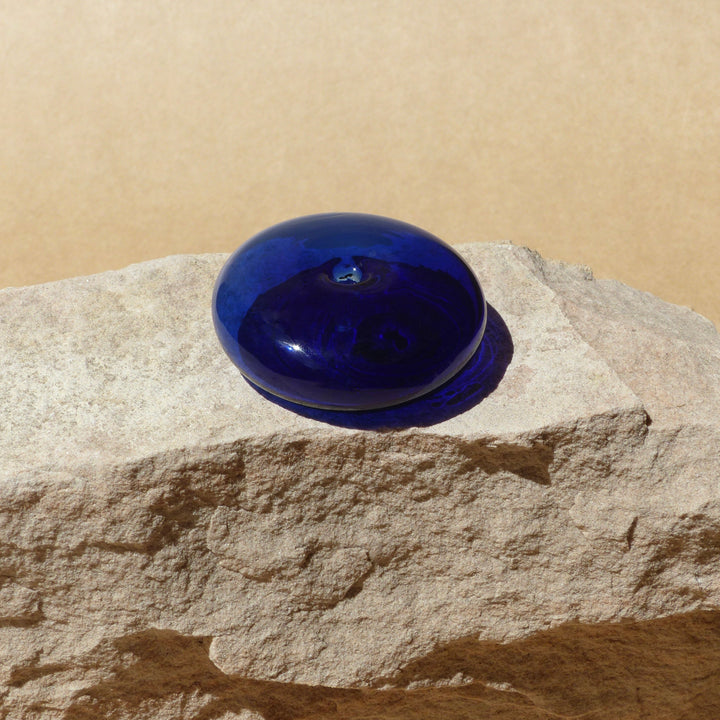 GENTLE HABITS GLASS VESSEL INCENSE HOLDER: COBALT