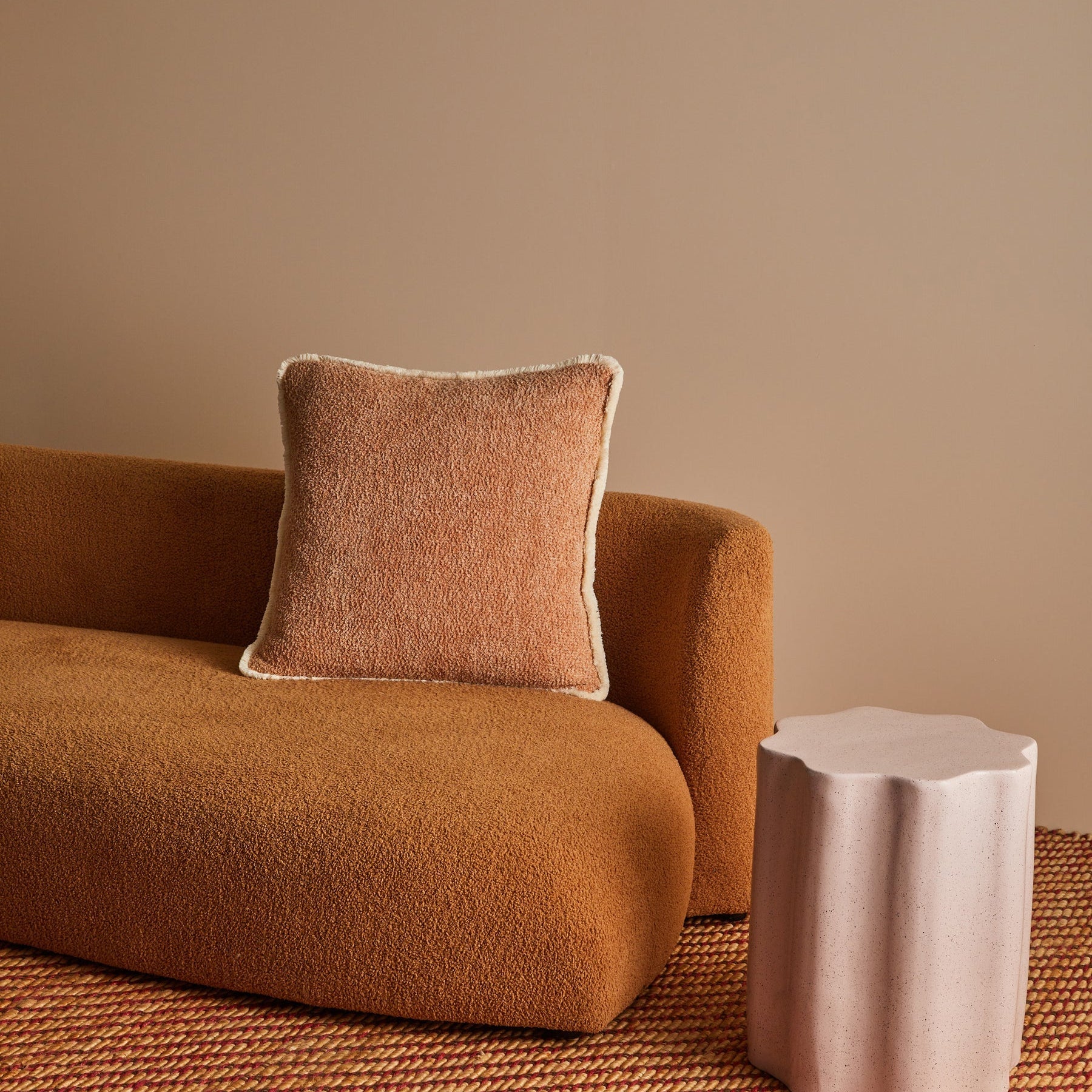 BONNIE AND NEIL GRAIN CUSHION: BUFF/50CM