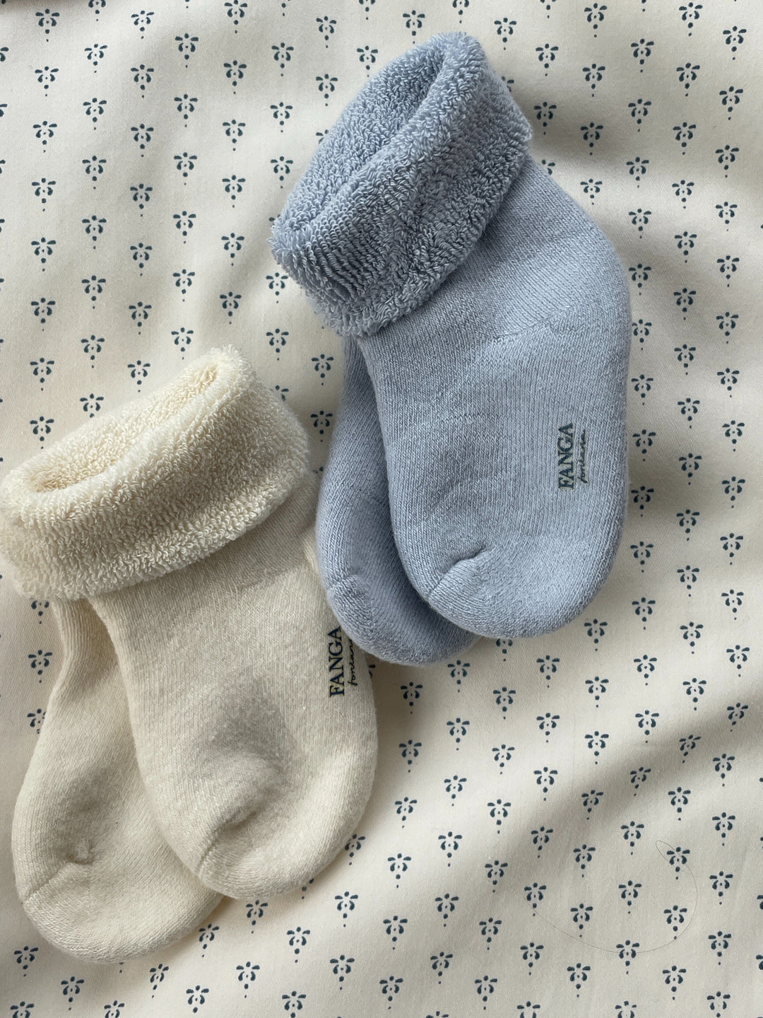 Konges Sloejd Vicino Terry Socks 2pc Grey Dawn flat lay