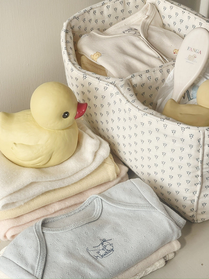 Konges Sløjd Perla LS Bodysuit 2pc buttercream/pearl blue flat lay