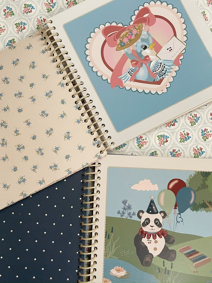 Konges Sløjd MAGIC WATER BOOK duckling flat lay