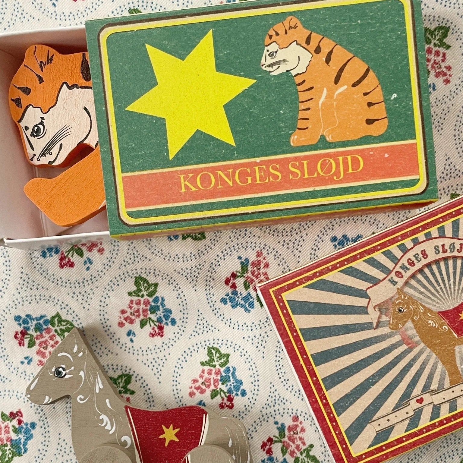 KONGES SLOJD MATCHBOX ANIMAL: TIGER