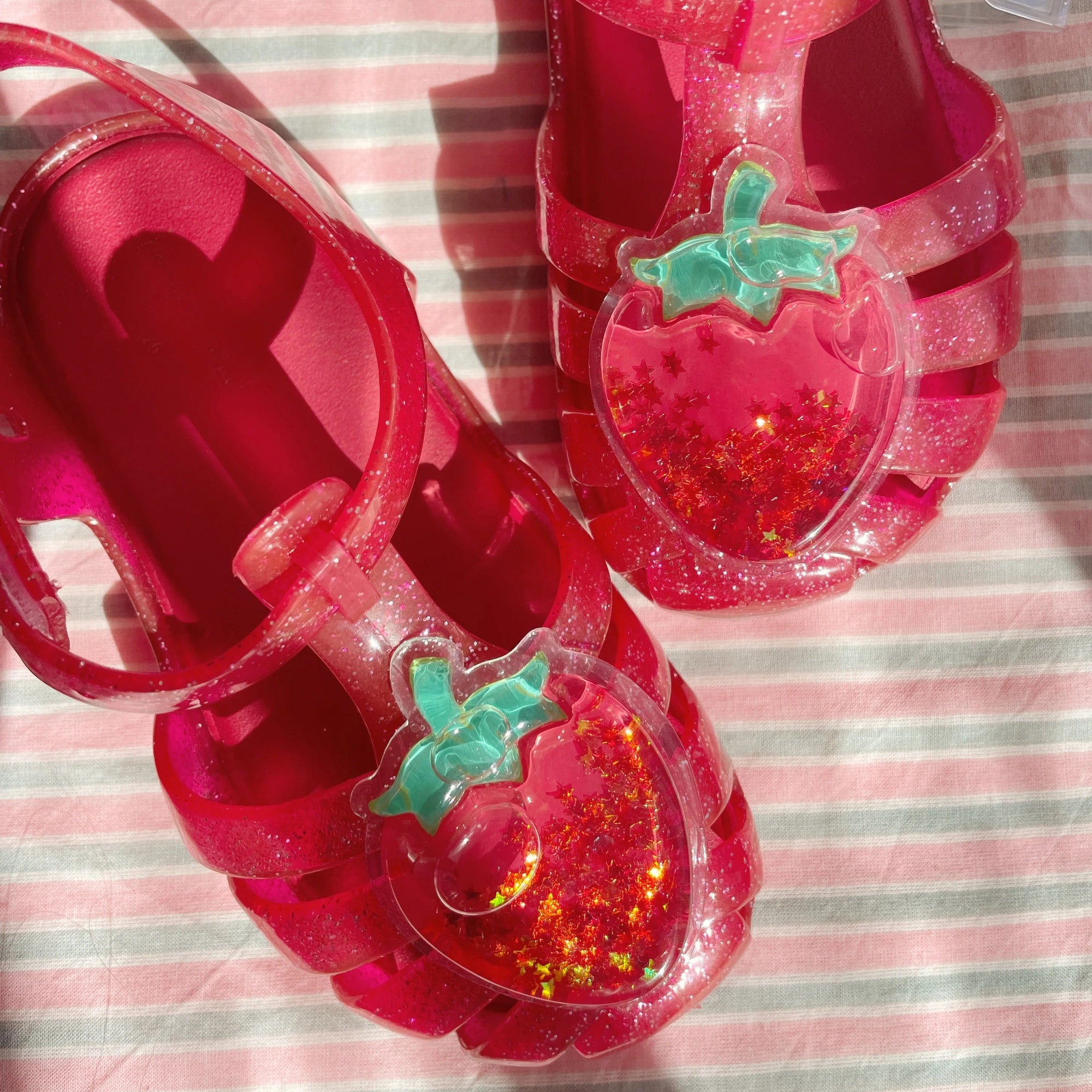 KONGES SLOJD LILO SANDAL: STRAWBERRY