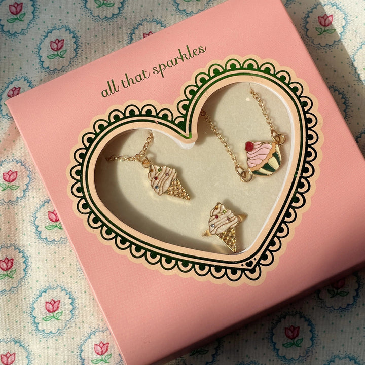 KONGES SLOJD SWEET JEWELLERY SET