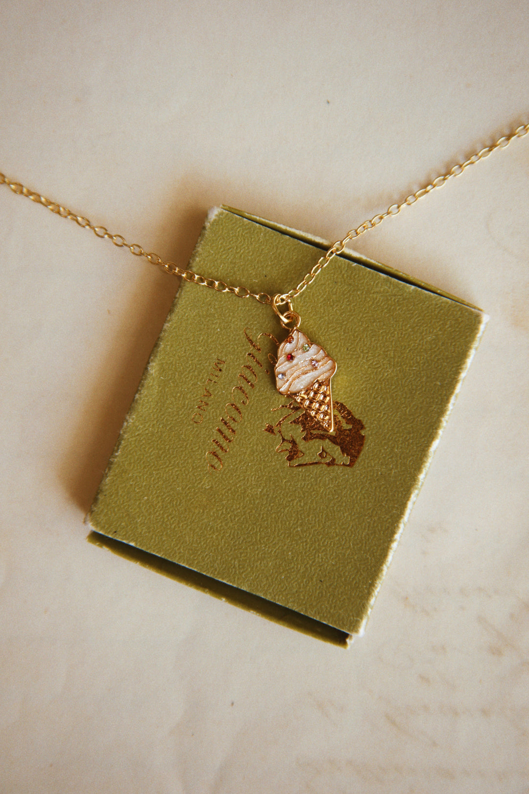 Konges Sløjd Sweet Jewellery Set - flat lay