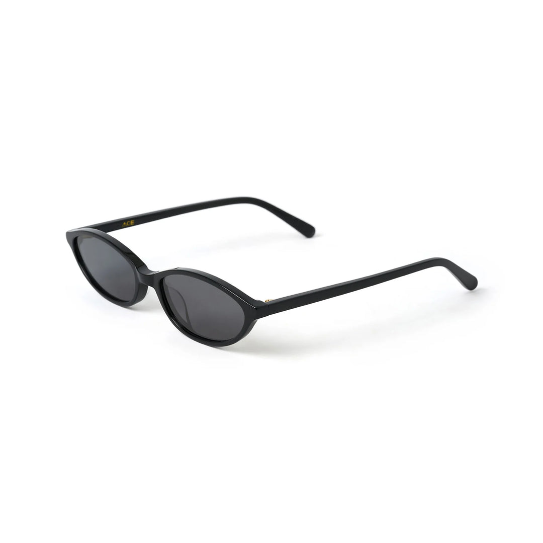 ARMS OF EVE FRANKIE SUNGLASSES: BLACK