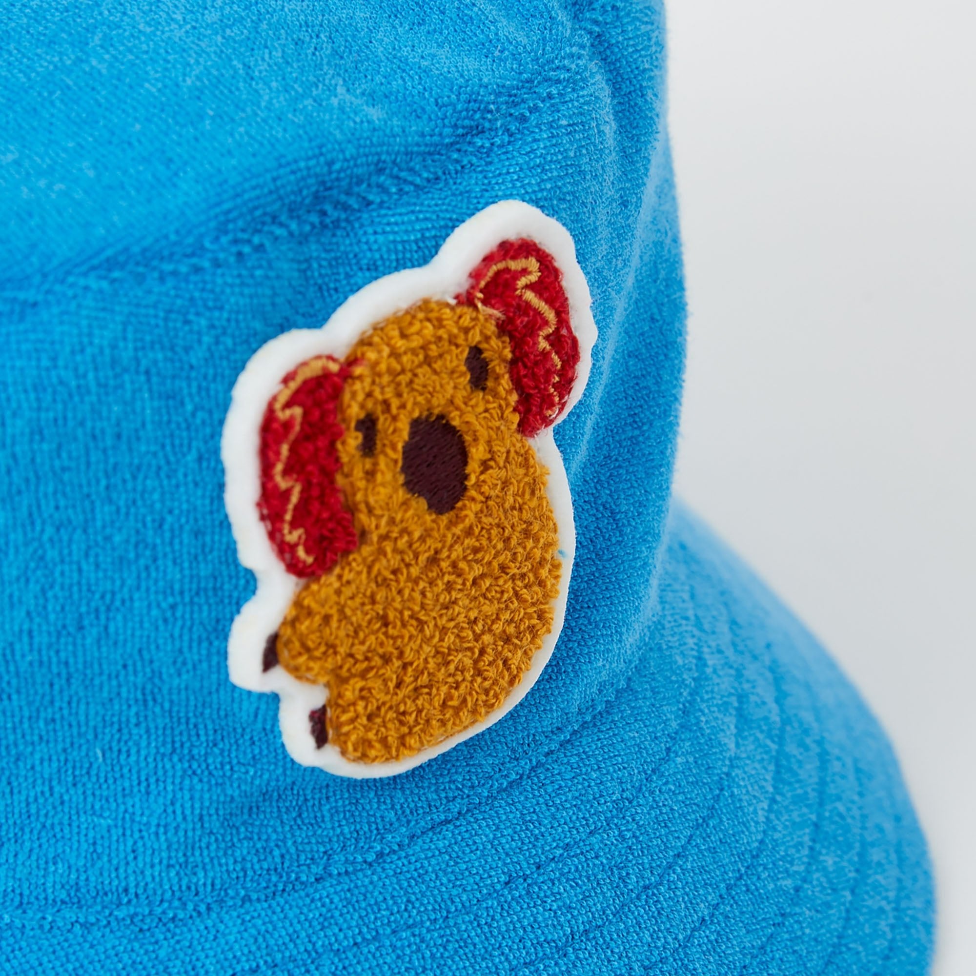 GOLDIE & ACE KOALA HUG TERRY BUCKET HAT: OCEAN