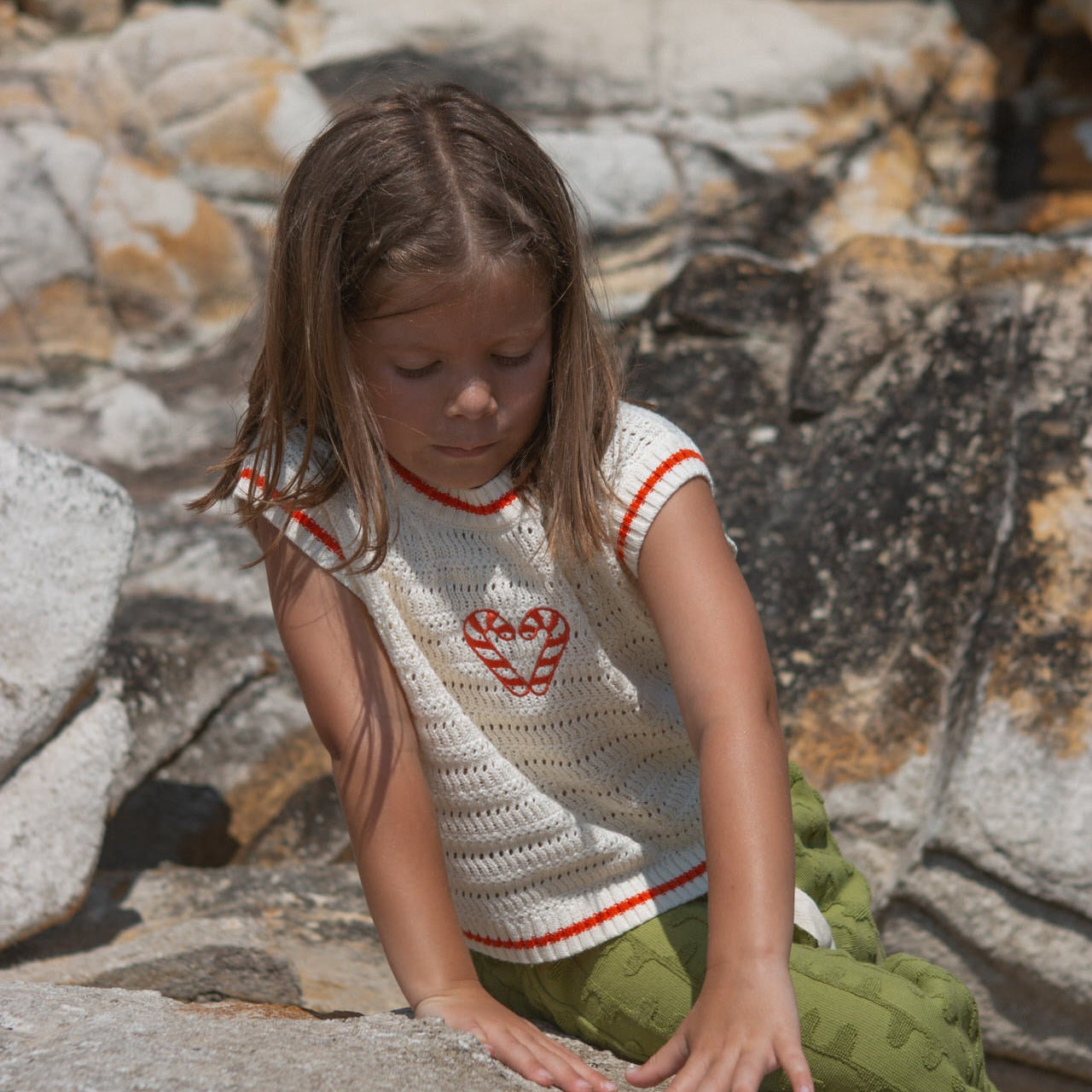 GROWN CANDY CANE HEART VEST: MILK